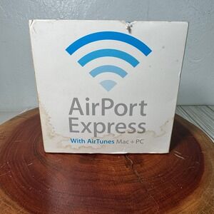 Apple A1084 240V Ethernet USB Wi-Fi Access Airport Express Base Station 2004